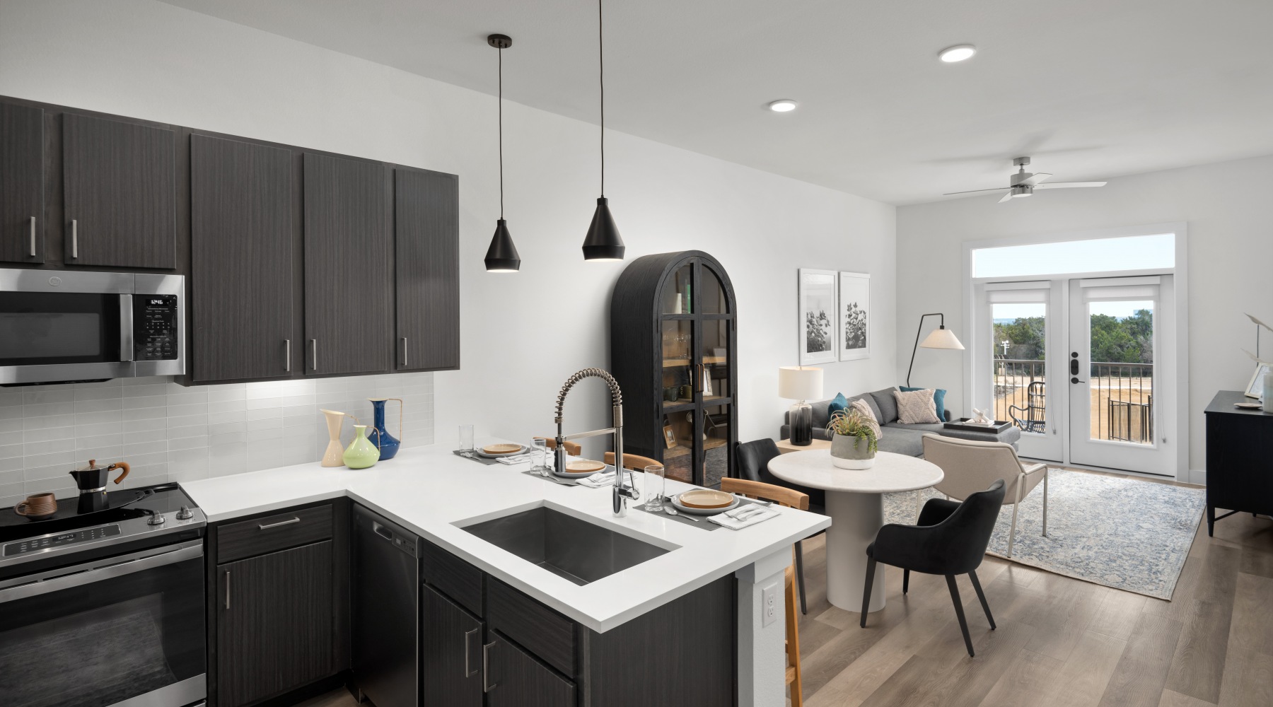 Kitchen to Living Room Kitchen to Living Room